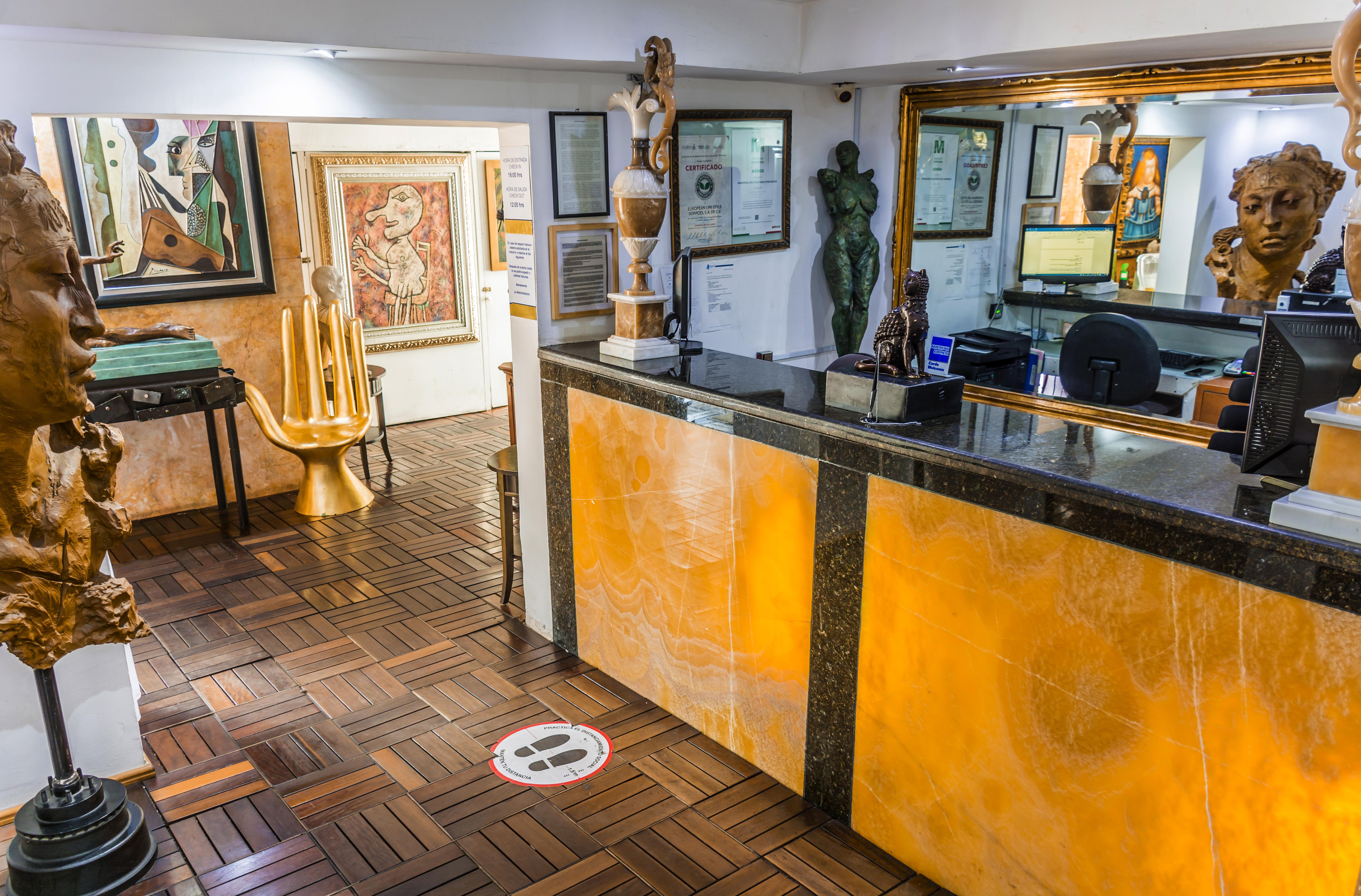 ספופן European Life Style Executive Suites מראה חיצוני תמונה