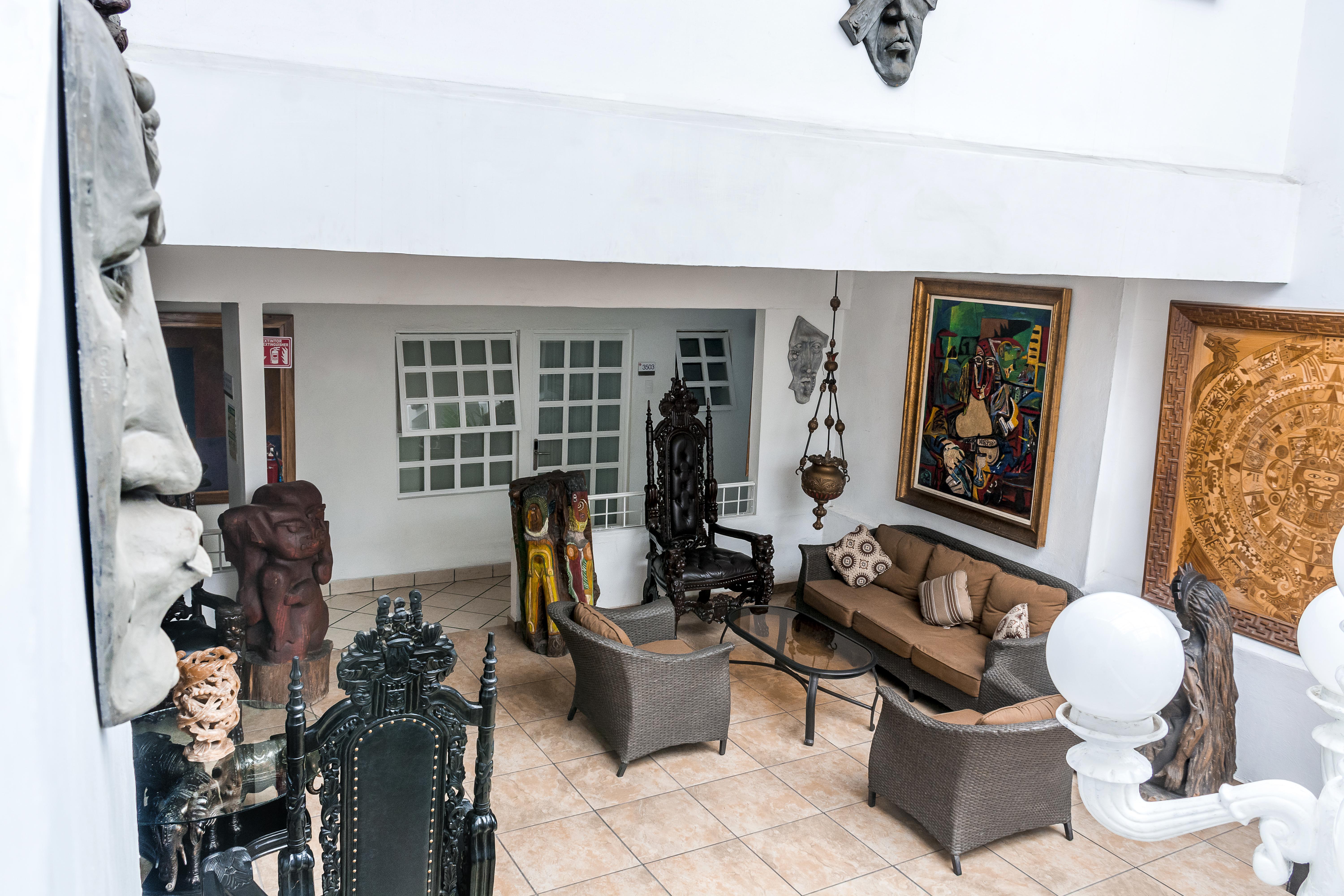 ספופן European Life Style Executive Suites מראה חיצוני תמונה