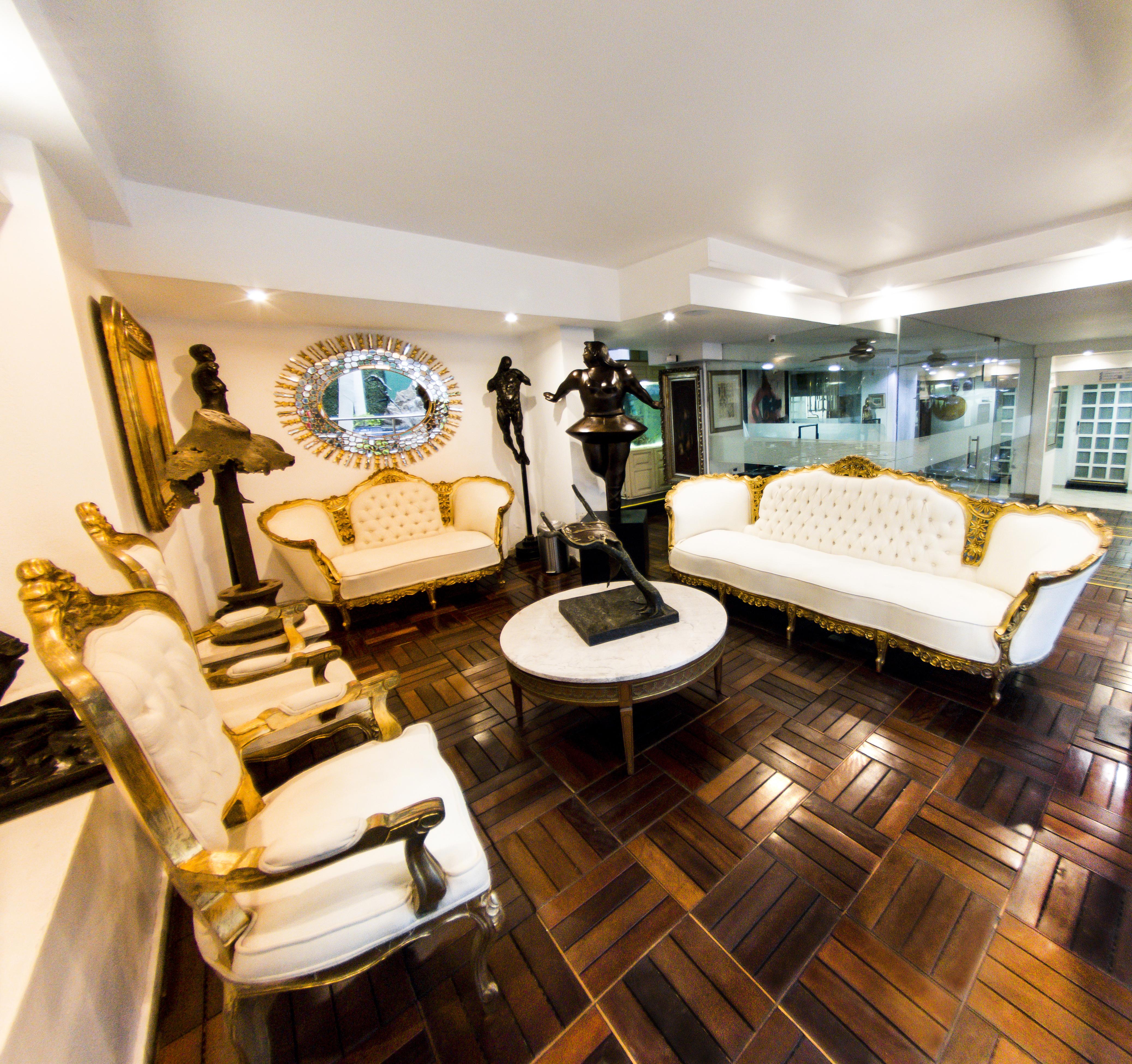 ספופן European Life Style Executive Suites מראה חיצוני תמונה