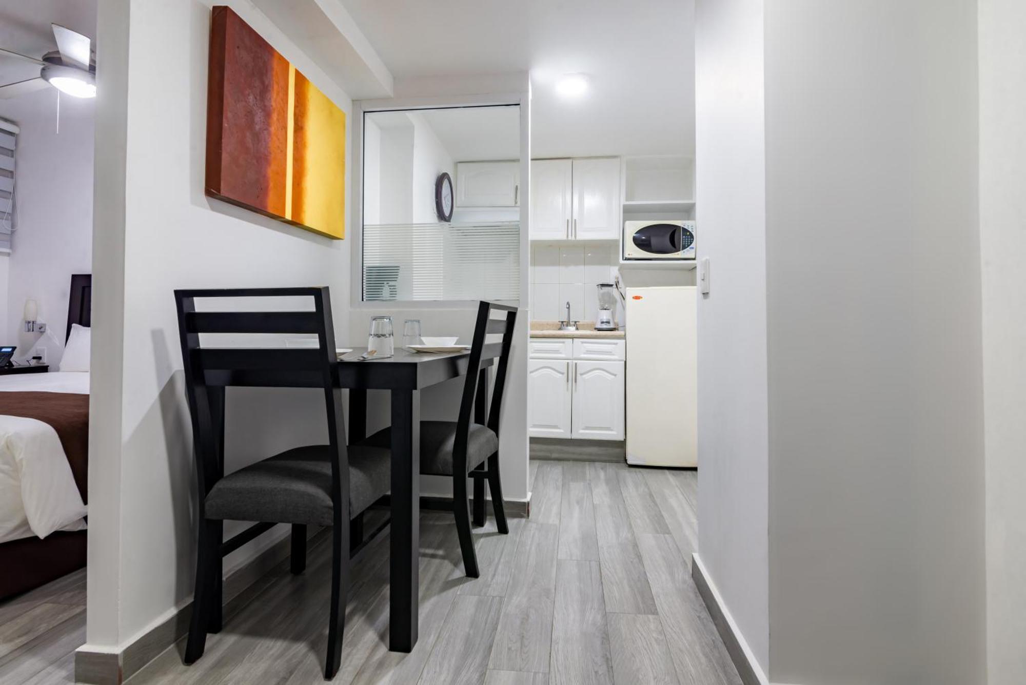 ספופן European Life Style Executive Suites מראה חיצוני תמונה