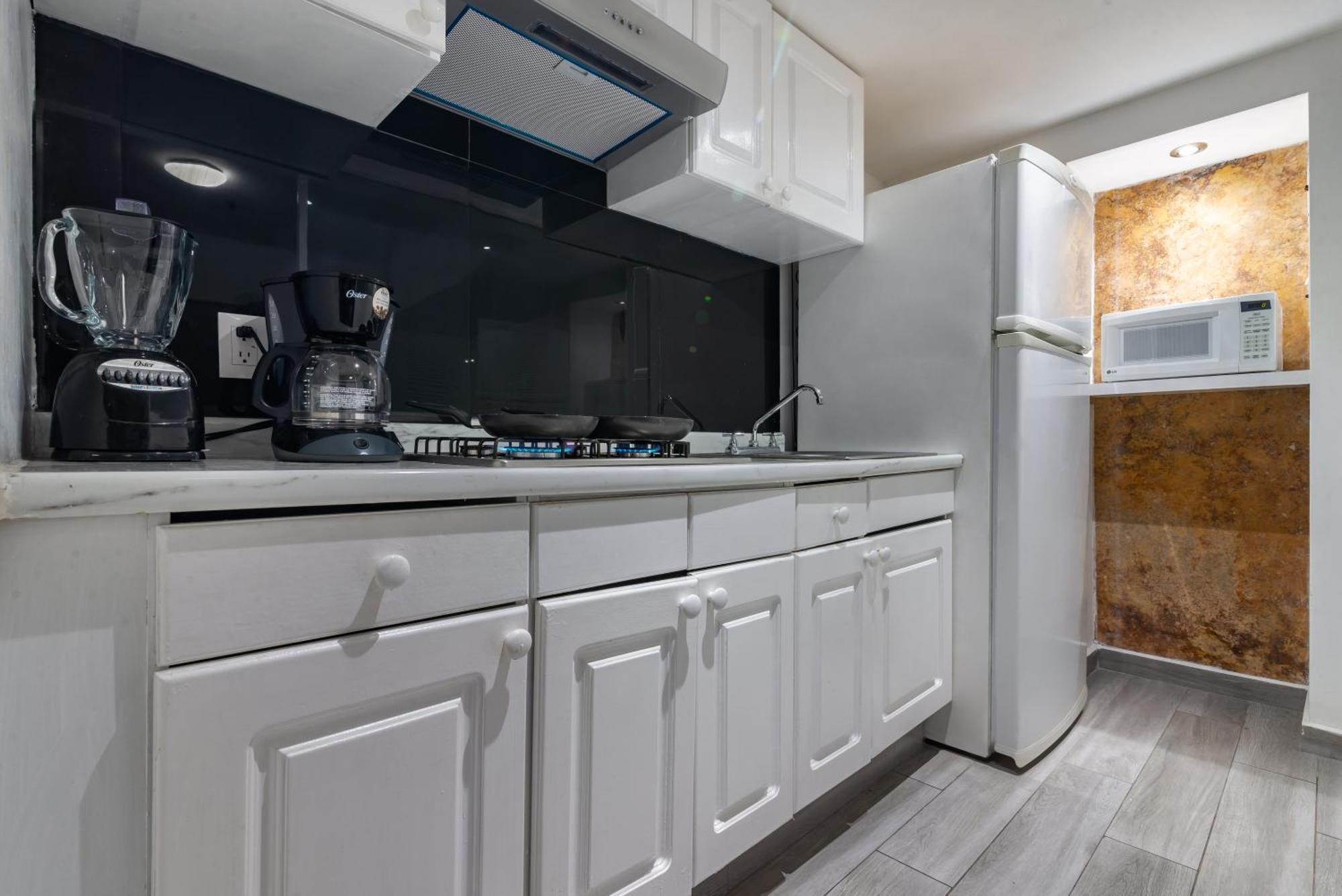 ספופן European Life Style Executive Suites מראה חיצוני תמונה